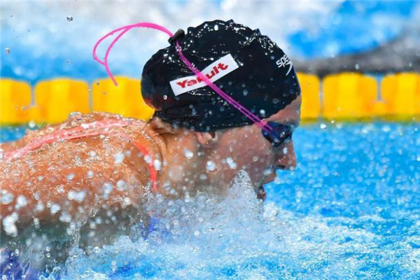 蛙泳和自由泳哪個好學 建議從蛙泳開始 蛙泳和自由泳哪個好學 建議從蛙泳開始