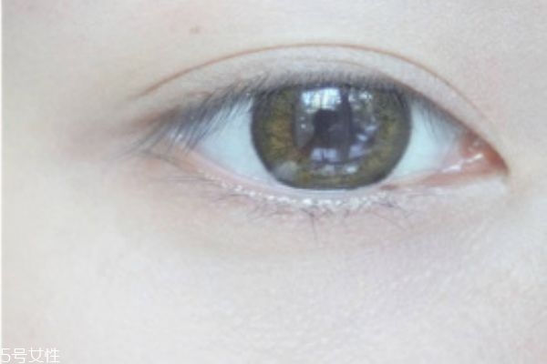 如何用遮瑕膏遮黑眼圈 最全的遮瑕膏使用方法大全 如何用遮瑕膏遮黑眼圈 最全的遮瑕膏使用方法大全