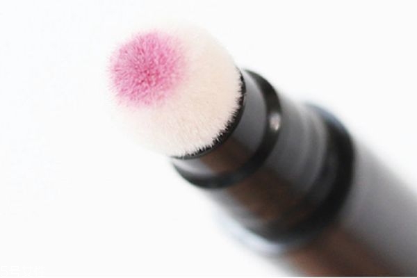 burberry氣墊唇釉怎么樣 burberry氣墊唇釉全試色 burberry氣墊唇釉怎么樣 burberry氣墊唇釉全試色