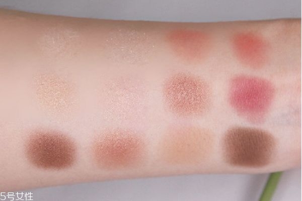 vdl pantone聯名系列彩妝 vdl pantone living coral vdl pantone聯名系列彩妝 vdl pantone living coral