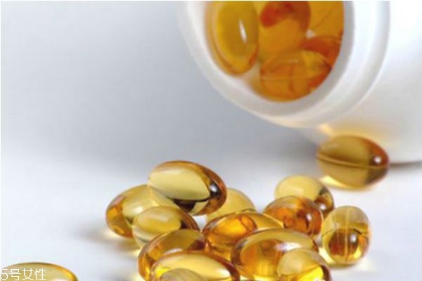 魚肝油孕婦可以吃嗎 孕婦吃魚肝油好嗎 魚肝油孕婦可以吃嗎 孕婦吃魚肝油好嗎