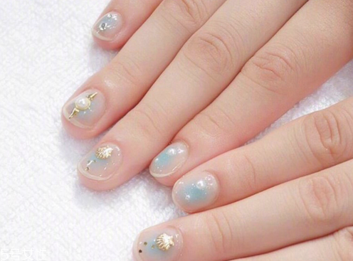 2019好看的美甲圖片 2019美甲圖片最新款型 2019好看的美甲圖片 2019美甲圖片最新款型