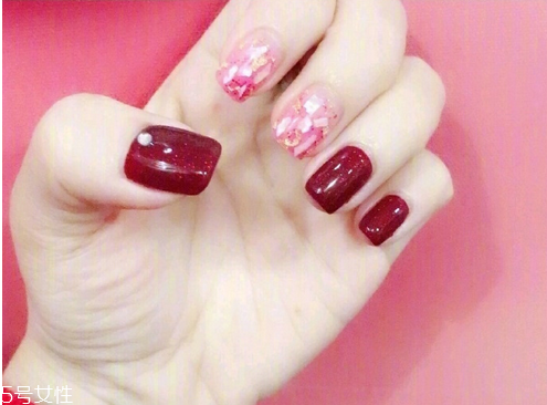 2019好看的美甲圖片 2019美甲圖片最新款型 2019好看的美甲圖片 2019美甲圖片最新款型