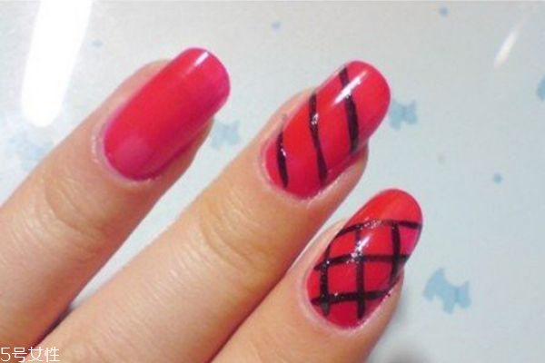 日系田園風(fēng)美甲怎么做 簡(jiǎn)單美甲教程