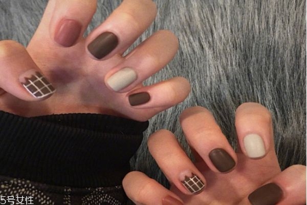 2019好看的美甲圖片 2019美甲圖片最新款型 2019好看的美甲圖片 2019美甲圖片最新款型