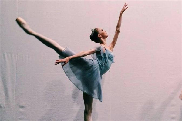 芭蕾舞身材比例要求 比例很重要 芭蕾舞身材比例要求 比例很重要