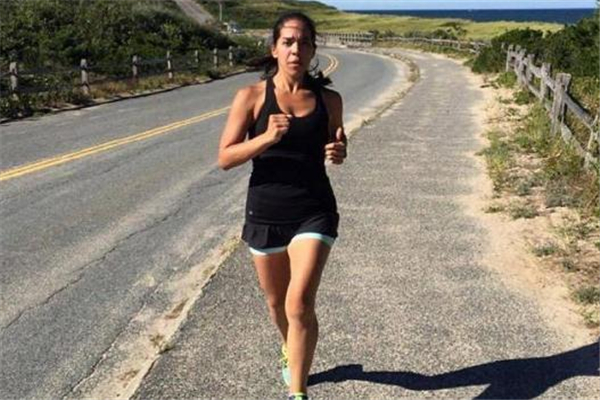 晨練適合做什么運(yùn)動(dòng) 不要太激烈 晨練適合做什么運(yùn)動(dòng) 不要太激烈