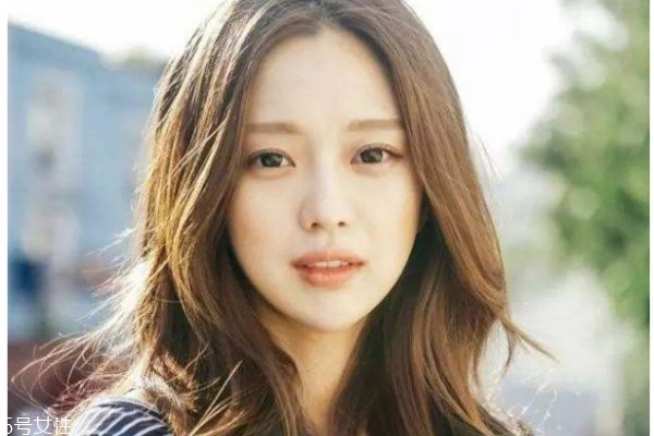 2019流行的發(fā)型女 2019發(fā)型流行趨勢女 2019流行的發(fā)型女 2019發(fā)型流行趨勢女