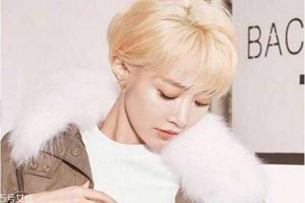 2019流行的發(fā)型女 2019發(fā)型流行趨勢女 2019流行的發(fā)型女 2019發(fā)型流行趨勢女