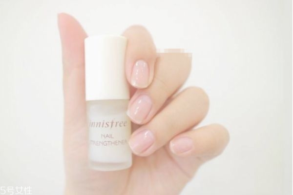 卡通手繪美甲怎么做 動物圖案卡通美甲怎么做 卡通手繪美甲怎么做 動物圖案卡通美甲怎么做