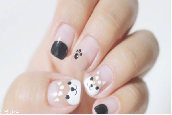 卡通手繪美甲怎么做 動物圖案卡通美甲怎么做 卡通手繪美甲怎么做 動物圖案卡通美甲怎么做