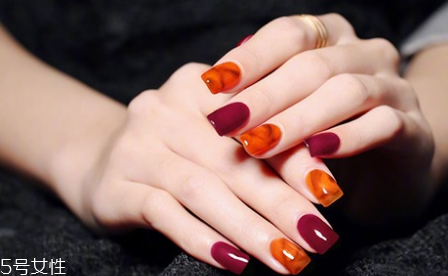 2019琥珀色美甲圖片 溫柔耐看琥珀色美甲 2019琥珀色美甲圖片 溫柔耐看琥珀色美甲