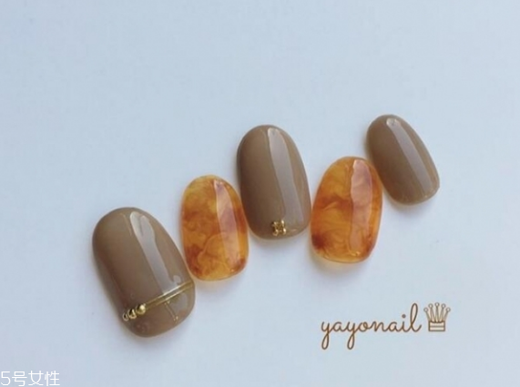 2019琥珀色美甲圖片 溫柔耐看琥珀色美甲 2019琥珀色美甲圖片 溫柔耐看琥珀色美甲