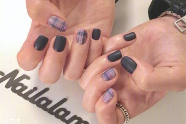 美甲圖片2019新款式 2019年美甲新款 美甲圖片2019新款式 2019年美甲新款