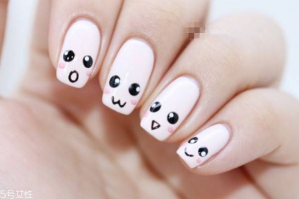 卡通手繪美甲怎么做 動物圖案卡通美甲怎么做 卡通手繪美甲怎么做 動物圖案卡通美甲怎么做