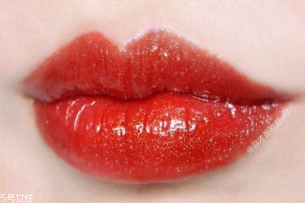 m型唇妝怎么畫 最流行m型唇妝畫法 m型唇妝怎么畫 最流行m型唇妝畫法