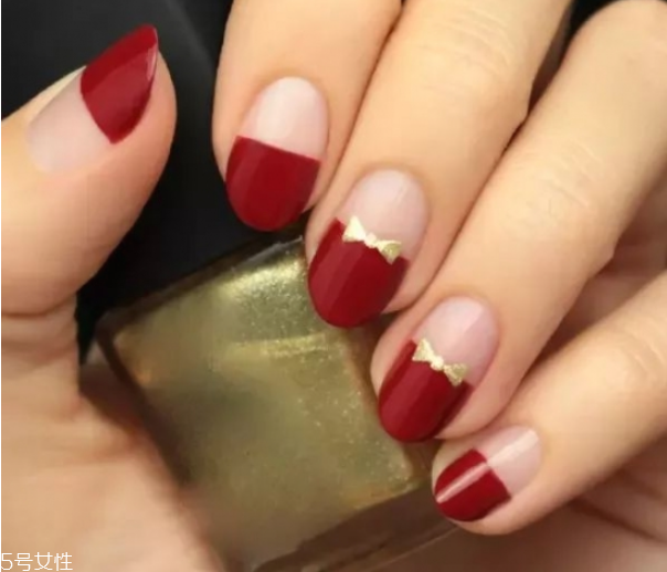 酒紅色美甲怎么做 教你磨砂美甲怎么做 酒紅色美甲怎么做 教你磨砂美甲怎么做