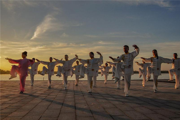 晨練后血糖會(huì)升高嗎 影響不大 晨練后血糖會(huì)升高嗎 影響不大