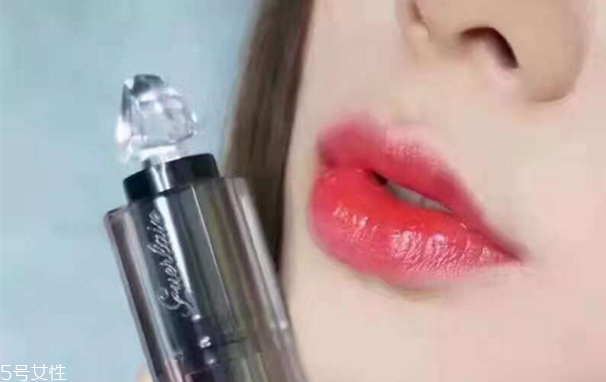 嬌蘭口紅哪個(gè)顏色好看 嬌蘭口紅哪個(gè)顏色最火 嬌蘭口紅哪個(gè)顏色好看 嬌蘭口紅哪個(gè)顏色最火