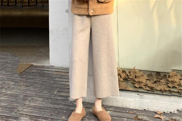 不同腿型適合什么褲子 根據(jù)腿型正確選擇 不同腿型適合什么褲子 根據(jù)腿型正確選擇