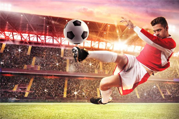 踢足球是用腳的哪個(gè)部位踢 看具體情況 踢足球是用腳的哪個(gè)部位踢 看具體情況