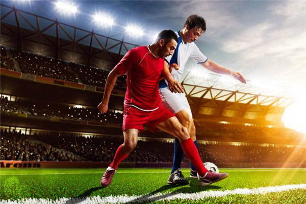 踢足球是用腳的哪個(gè)部位踢 看具體情況 踢足球是用腳的哪個(gè)部位踢 看具體情況