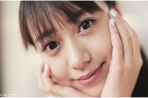 眼睛小怎么化妝能顯大 化妝怎么把眼睛畫(huà)大 眼睛小怎么化妝能顯大 化妝怎么把眼睛畫(huà)大