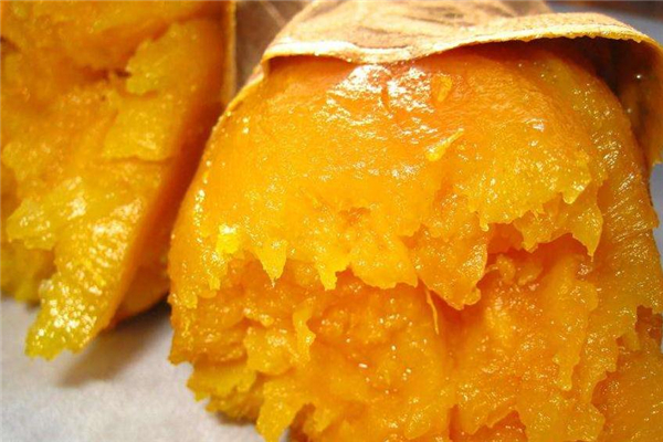 烤紅薯含糖量高嗎 糖分比較多 烤紅薯含糖量高嗎 糖分比較多