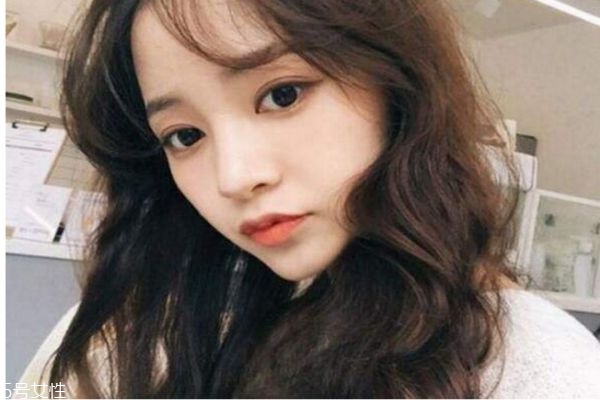 好看的長卷發(fā)發(fā)型圖片 蛋糕卷發(fā)型 好看的長卷發(fā)發(fā)型圖片 蛋糕卷發(fā)型