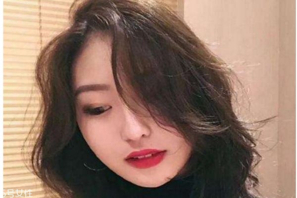 好看的長卷發(fā)發(fā)型圖片 蛋糕卷發(fā)型 好看的長卷發(fā)發(fā)型圖片 蛋糕卷發(fā)型