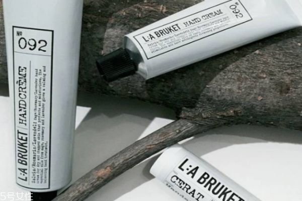 美白補水的護手霜有哪些 好聞的護手霜推薦 美白補水的護手霜有哪些 好聞的護手霜推薦