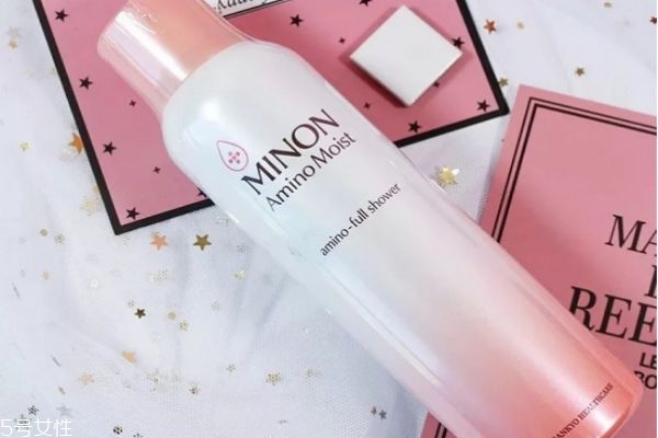 保濕噴霧有哪些 補(bǔ)水保濕噴霧排行榜 保濕噴霧有哪些 補(bǔ)水保濕噴霧排行榜