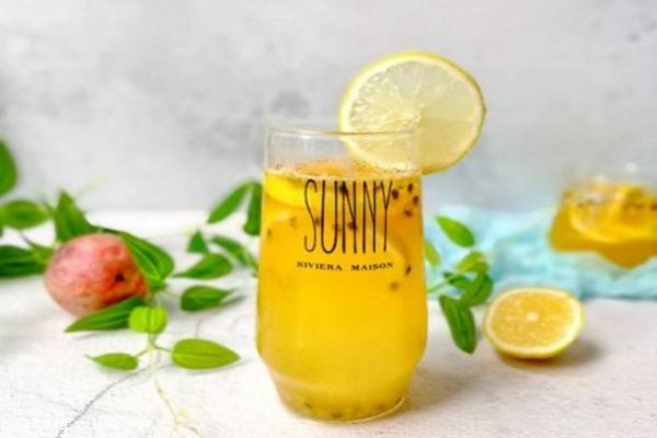 蜂蜜水減肥法最快秘籍 檸檬蜂蜜水減肥法 蜂蜜水減肥法最快秘籍 檸檬蜂蜜水減肥法