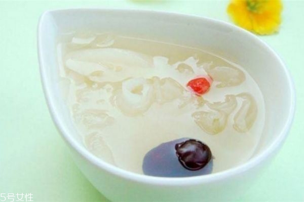 冬天泡什么喝好 冬天咳嗽泡什么水喝 冬天泡什么喝好 冬天咳嗽泡什么水喝