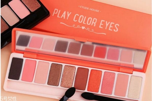 伊蒂之屋多色眼影盤(pán)多少錢(qián) 伊蒂之屋多色眼影盤(pán)價(jià)格 伊蒂之屋多色眼影盤(pán)多少錢(qián) 伊蒂之屋多色眼影盤(pán)價(jià)格