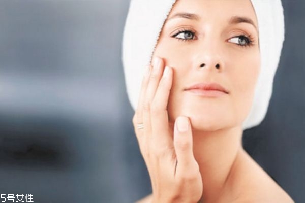 臉上角質(zhì)層太薄怎么辦 角質(zhì)層薄怎么改善 臉上角質(zhì)層太薄怎么辦 角質(zhì)層薄怎么改善