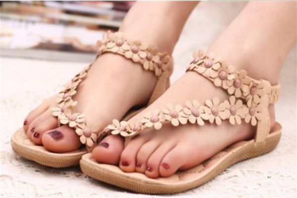 足膜過期還可以用嗎 足膜保質(zhì)期多久 足膜過期還可以用嗎 足膜保質(zhì)期多久