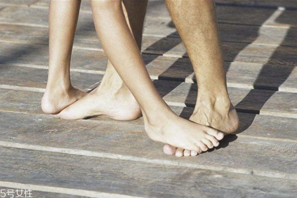 足膜過期還可以用嗎 足膜保質(zhì)期多久 足膜過期還可以用嗎 足膜保質(zhì)期多久