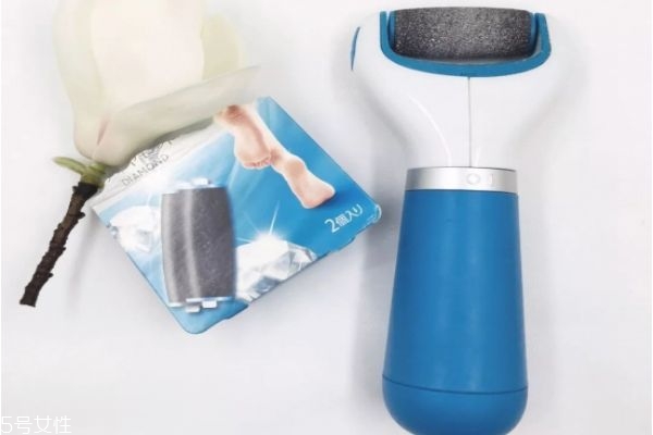 冬天腳裂怎么辦 滋潤的護腳霜推薦 冬天腳裂怎么辦 滋潤的護腳霜推薦