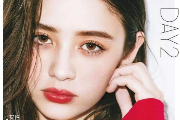 埋線割雙眼皮怎么樣 埋線割雙眼皮怎么樣