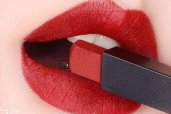 ysl小金條口紅必入色號(hào) ysl小金條的涂法 ysl小金條口紅必入色號(hào) ysl小金條的涂法