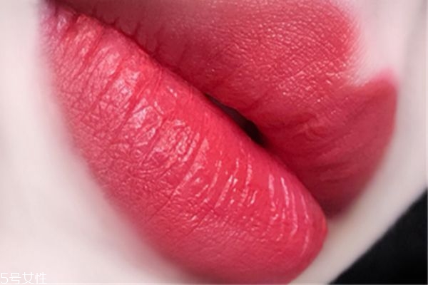 阿瑪尼小胖丁300很橘嗎 阿瑪尼小胖丁300試色 阿瑪尼小胖丁300很橘嗎 阿瑪尼小胖丁300試色