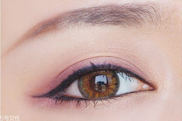 nars雙色眼影有什么顏色 nars雙色眼影畫(huà)法 nars雙色眼影有什么顏色 nars雙色眼影畫(huà)法