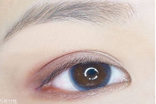 nars雙色眼影有什么顏色 nars雙色眼影畫(huà)法 nars雙色眼影有什么顏色 nars雙色眼影畫(huà)法