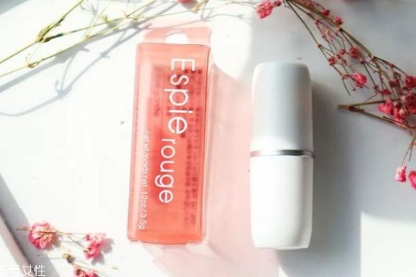 潤唇膏哪個(gè)好用 無色潤唇膏有哪些 潤唇膏哪個(gè)好用 無色潤唇膏有哪些