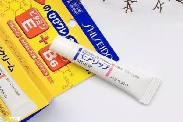 潤唇膏哪個(gè)好用 無色潤唇膏有哪些 潤唇膏哪個(gè)好用 無色潤唇膏有哪些