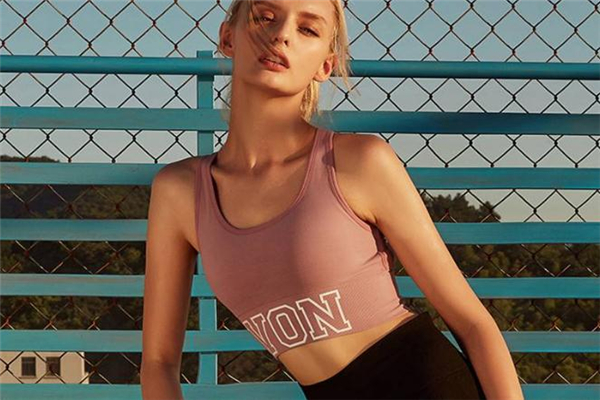 運動內(nèi)衣可以游泳嗎 不推薦這樣 運動內(nèi)衣可以游泳嗎 不推薦這樣