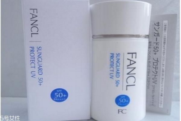夏天美白防曬噴霧哪個(gè)品牌好 防曬美白產(chǎn)品排行榜 夏天美白防曬噴霧哪個(gè)品牌好 防曬美白產(chǎn)品排行榜