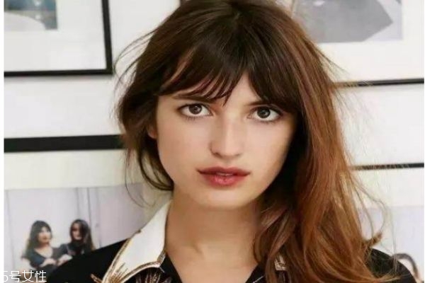 法式劉海適合什么人 法式劉海發(fā)型圖片 法式劉海適合什么人 法式劉海發(fā)型圖片