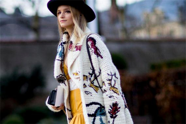 2019年流行什么針織開(kāi)衫 春季氣場(chǎng)大開(kāi) 2019年流行什么針織開(kāi)衫 春季氣場(chǎng)大開(kāi)